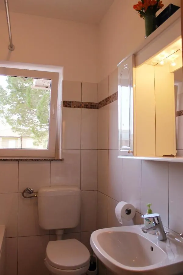 Apartmani Mladenka Malinska Apartment